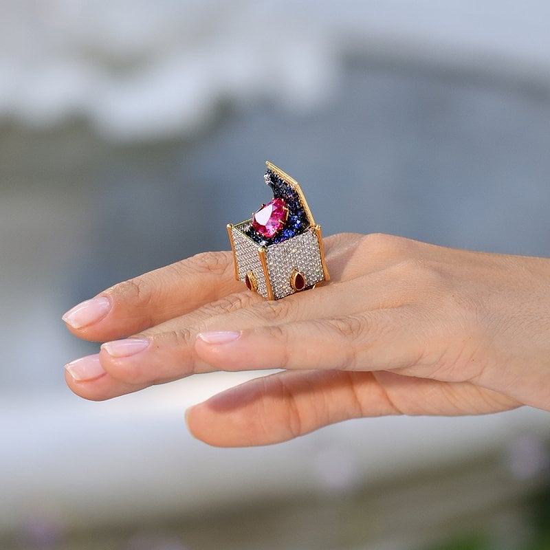 Heart In the Box Ring with Ruby HBR12.30 Sybarite Jewellery - image 3